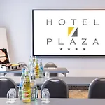 Plaza Hotel 4*